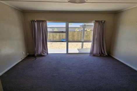 Photo of property in 11 Barron Crescent, Fenton Park, Rotorua, 3010