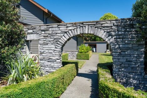 Photo of property in 121 Highland Drive, Acacia Bay, Taupo, 3385