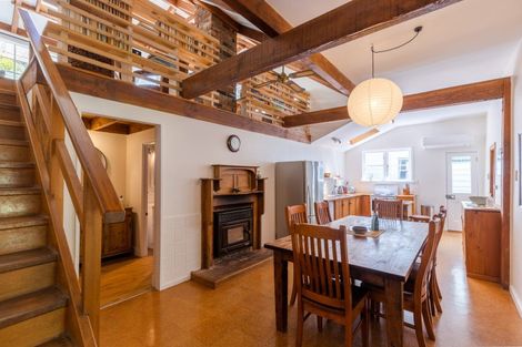 Photo of property in 16 Russell Street, Stepneyville, Nelson, 7010