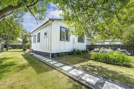 Photo of property in 16 Broadway Avenue, Waikuku Beach, 7473