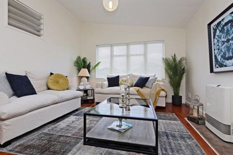 Photo of property in 82 Mcgrath Street, Napier South, Napier, 4110