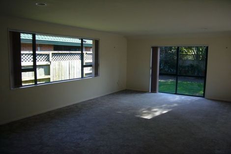 Photo of property in 19 Webb Place, Papamoa Beach, Papamoa, 3118