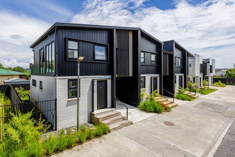 Photo of property in 10 Kaaramuramu Lane, Mangere Bridge, Auckland, 2022