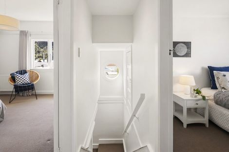 Photo of property in 103 Derwent Street, Island Bay, Wellington, 6023