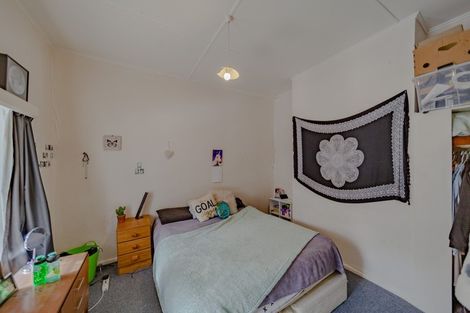 Photo of property in 19 Main Street, Hospital Hill, Napier, 4110