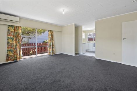Photo of property in 293a Wellington Road, Wainuiomata, Lower Hutt, 5014