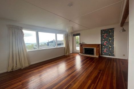 Photo of property in 59 London Road, Korokoro, Lower Hutt, 5012
