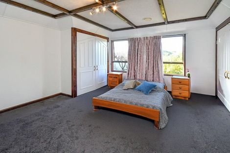 Photo of property in 1 Buncrana Place, Rosehill, Papakura, 2113