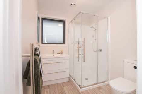 Photo of property in 18 Park Street, Winton, 9720