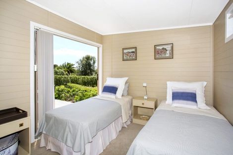 Photo of property in 1 Rifle Range Road, Pukekohe, 2676