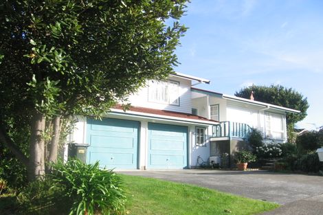 Photo of property in 108 Leeward Drive, Whitby, Porirua, 5024