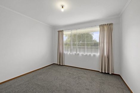 Photo of property in 62 Lincoln Road, Henderson, Auckland, 0610