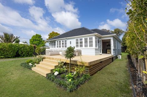 Photo of property in 4 Albert Street, Riverhead, 0820
