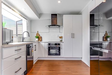 Photo of property in 35a Lake Crescent, Hamilton Lake, Hamilton, 3204