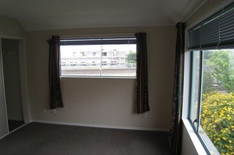 Photo of property in 4/19 Longley Place, Addington, Christchurch, 8024