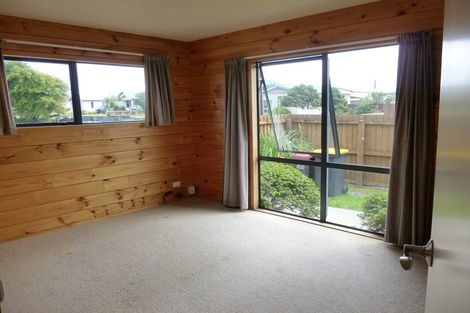 Photo of property in 11 Blake Street, Blaketown, Greymouth, 7805