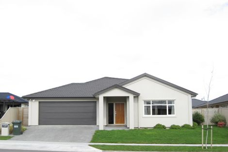 Photo of property in 16 Russell Robertson Drive, Havelock North, 4130