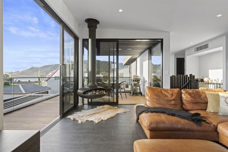 Photo of property in 621b Harbour View Road, Whangamata, 3620