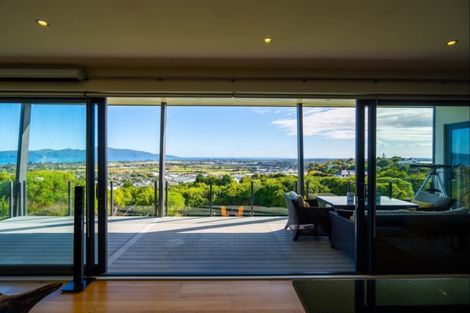 Photo of property in 7 Ocean Vista Lane, Paraparaumu, 5032
