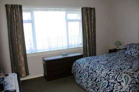 Photo of property in 15 Neptune Street, Dannevirke, 4930