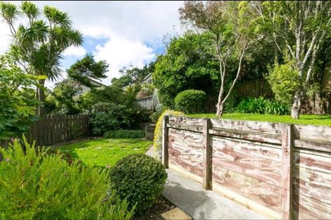 Photo of property in 14 Buccaneer Place, Grenada Village, Wellington, 6037