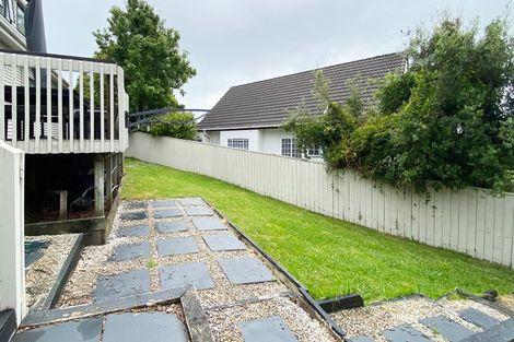 Photo of property in 1/1 Paparoa Road, Cockle Bay, Auckland, 2014