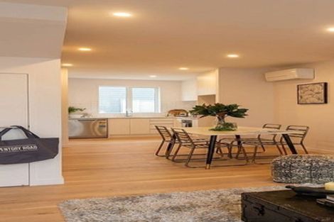 Photo of property in 5/30 Pirie Street, Mount Victoria, Wellington, 6011