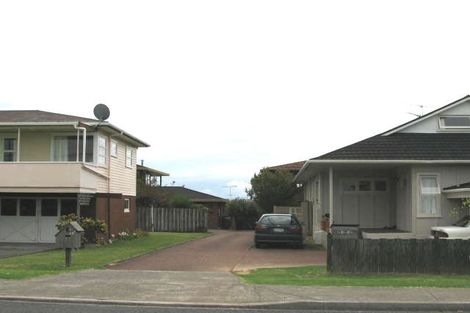 Photo of property in 1/28 Toroa Street, Torbay, Auckland, 0630