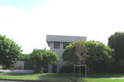 Photo of property in 55 Loloma Drive, Half Moon Bay, Auckland, 2012