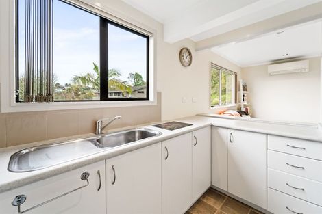 Photo of property in 43 Redwing Street, Browns Bay, Auckland, 0630