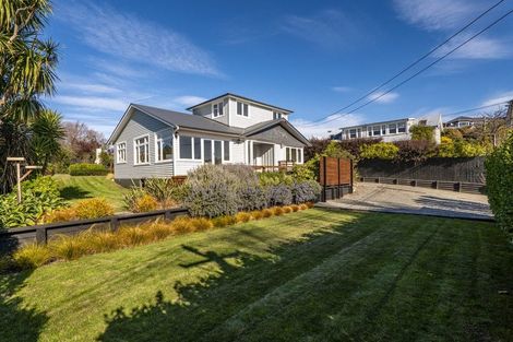 Photo of property in 87 Saint Andrews Hill Road, Mount Pleasant, Christchurch, 8081