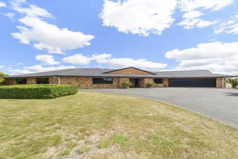 Photo of property in 17 Liberty Grove, Kelvin Grove, Palmerston North, 4414