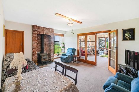 Photo of property in 2476 West Coast Road, Kirwee, Darfield, 7571