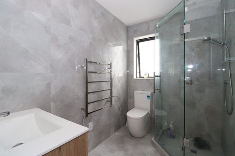 Photo of property in 39 Korokio Lane, Henderson, Auckland, 0612