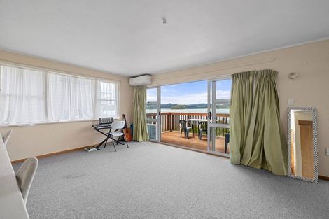 Photo of property in 3 Veronica Street, Paihia, 0200