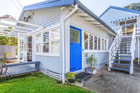 Photo of property in 2 Aputa Avenue, Te Puru, Thames, 3575