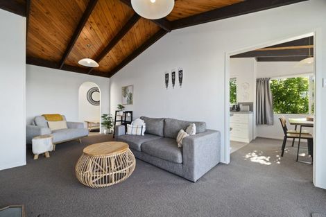 Photo of property in 38 Saint James Street, Richmond Heights, Taupo, 3330