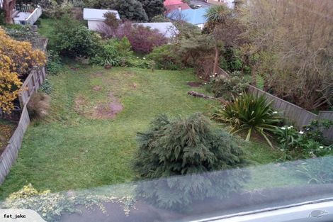 Photo of property in 16 Milne Terrace, Island Bay, Wellington, 6023