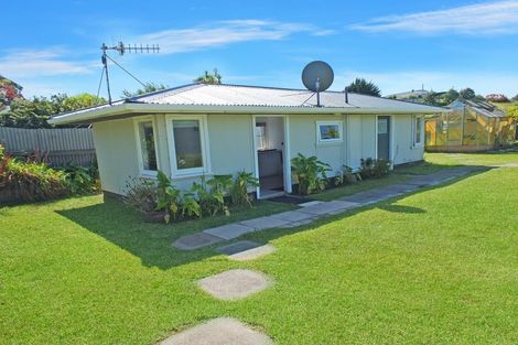 Photo of property in 15 Andrews Street, Foxton Beach, Foxton, 4815