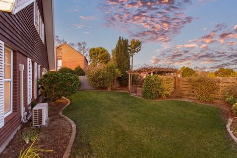 Photo of property in 2 Cintra Place, Casebrook, Christchurch, 8051