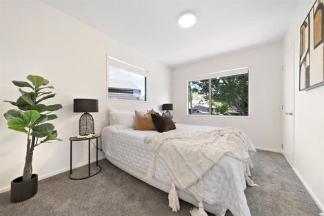 Photo of property in 33 Oregon Drive, Kelvin Heights, Queenstown, 9300