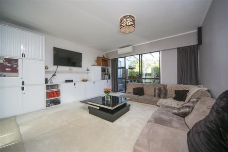 Photo of property in 12/31 Blease Street, New Lynn, Auckland, 0600