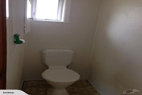 Photo of property in 19 Lyford Crescent, Sunnynook, Auckland, 0620