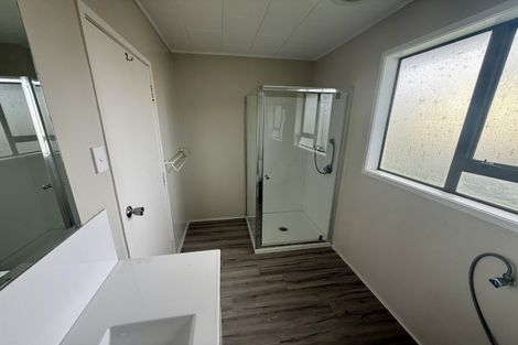 Photo of property in 30 Bunnythorpe Road, Papakura, 2110
