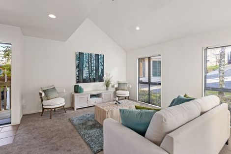 Photo of property in 2/62a Lynden Avenue, Hillcrest, Auckland, 0627