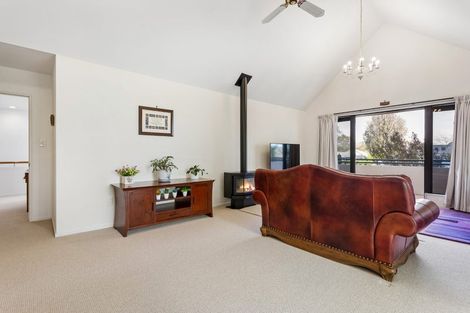 Photo of property in 2/4 Bevington Street, Avonhead, Christchurch, 8042