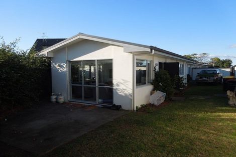 Photo of property in 1/3 Tweed Street, Mount Maunganui, 3116