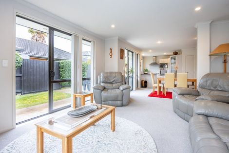 Photo of property in 40 Parkside Drive, Huntington, Hamilton, 3210