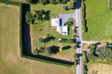 Photo of property in 1249 Lakeside Road, Lovells Flat, Milton, 9292