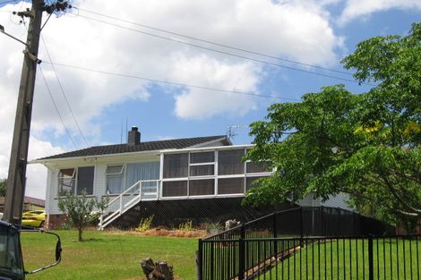 Photo of property in 63 Shoreham Street, Avondale, Auckland, 0600